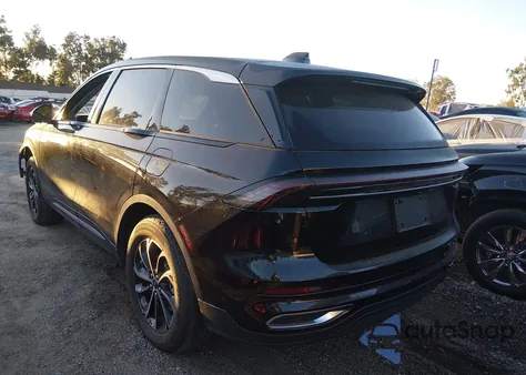 2024 Lincoln Nautilus Premiere z USA, uszkodzony, nr VIN 5LMPJ8J43RJ796965